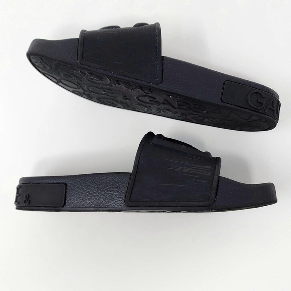 Dolce & Gabbana Black Logo-Embossed Rubber Pool Slides w/ Cushion Sole. EU35/US5 - Picture 7 of 10